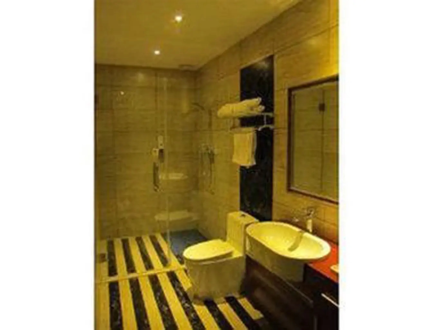 Super 8 Hotel Shihezi Shi Ji Guang Chang