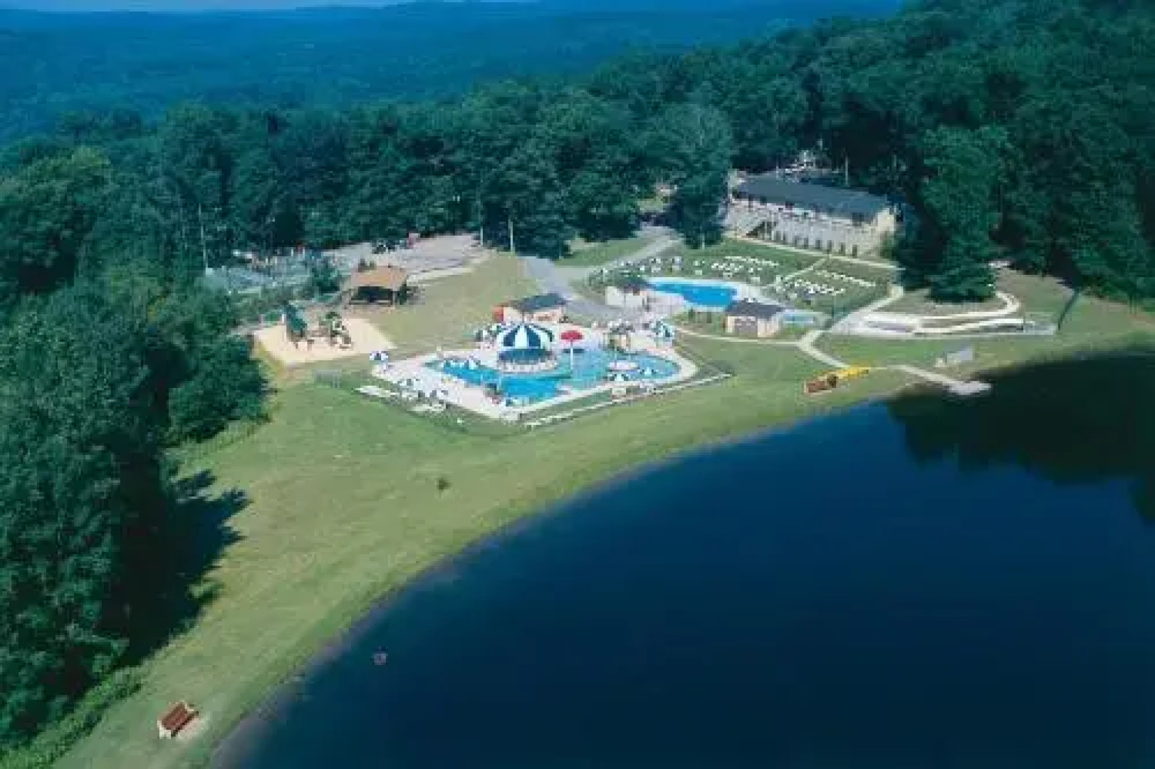 Scotrun Camping Resort Deluxe Park Model 5