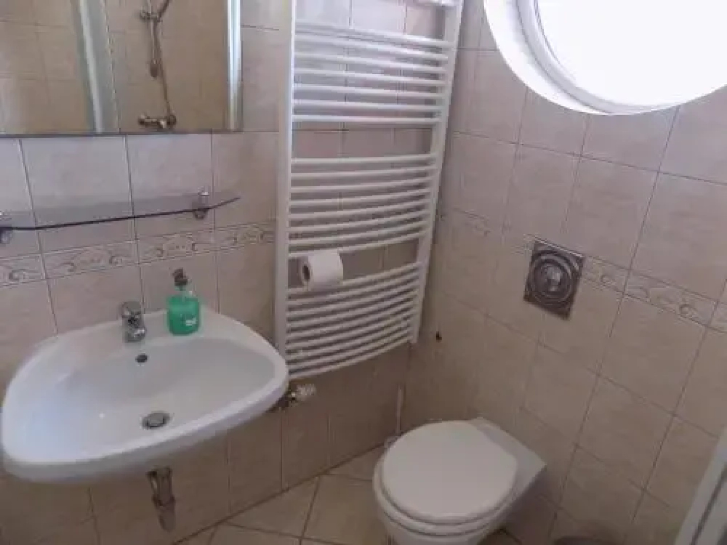 Liget Apartmanház