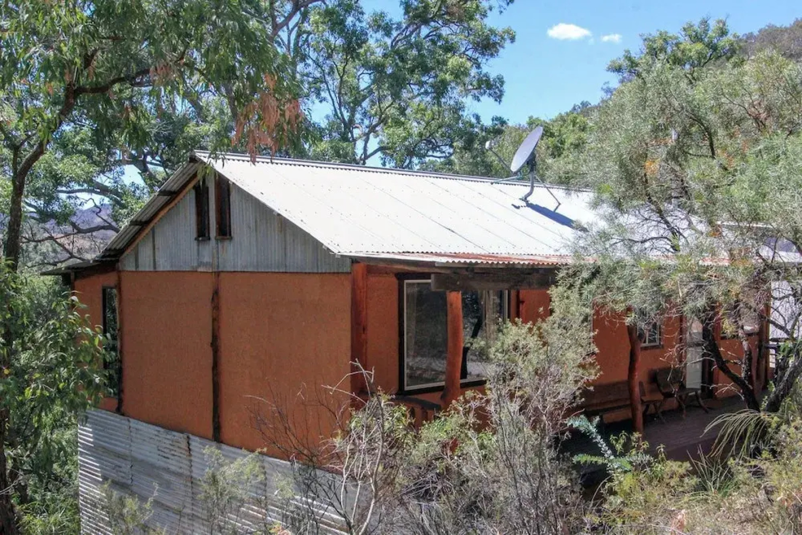Shady Creek Eco Cabin