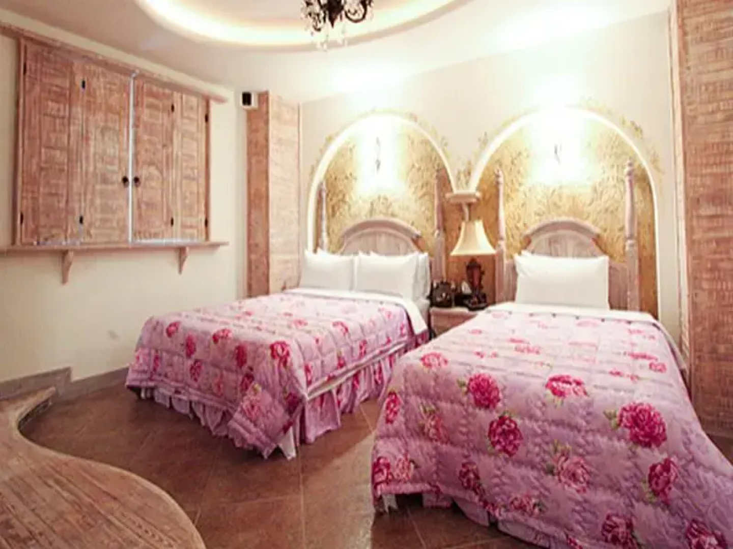 Goodstay Provence Motel