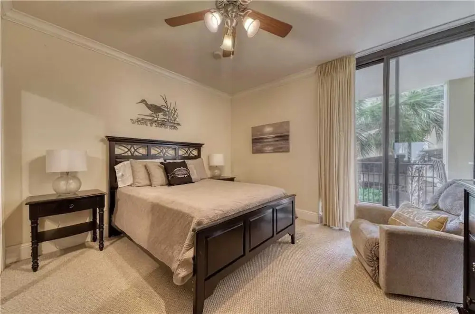 Holiday Isle - Ground Floor Corner Unit
