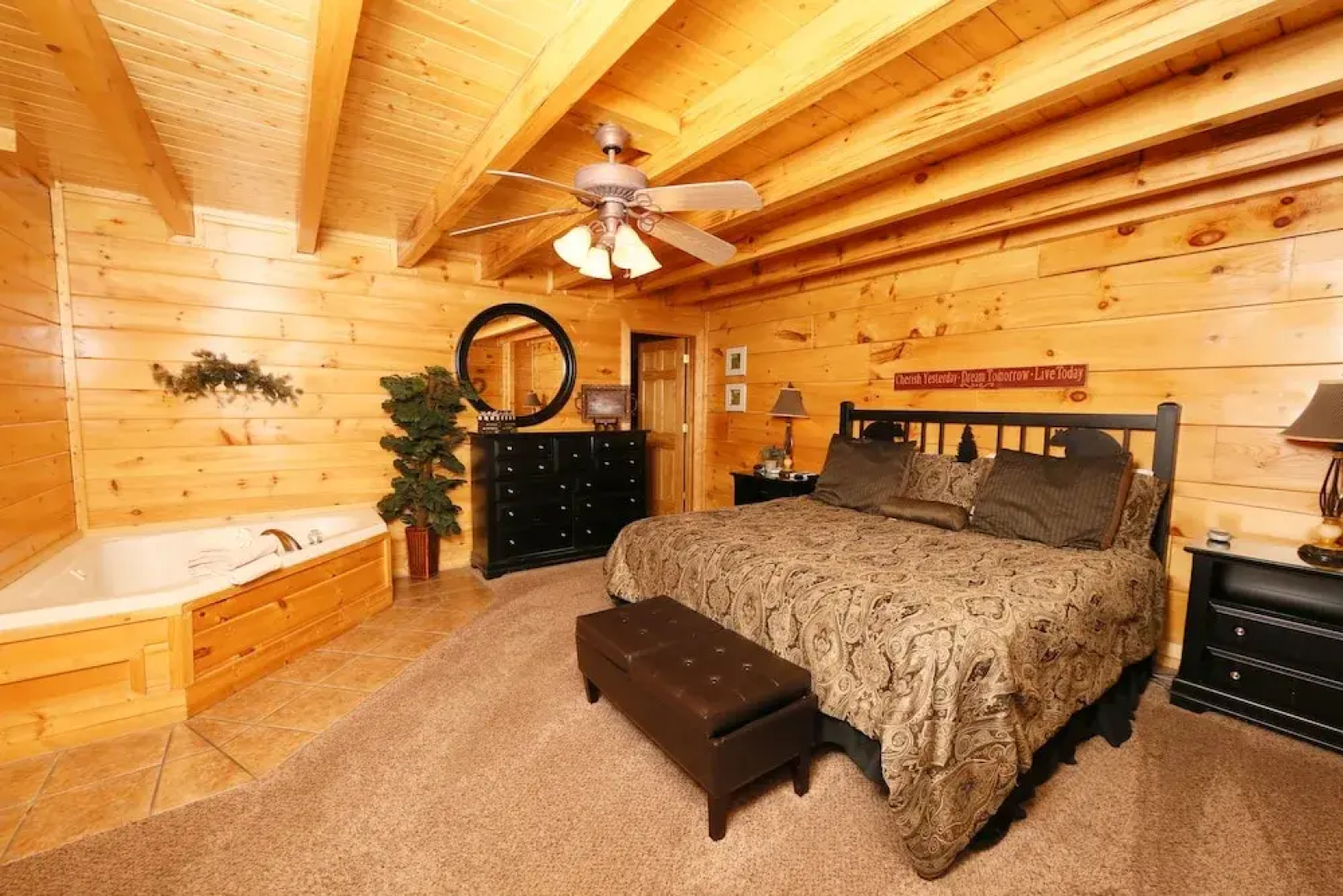 Sweet Surrender 1 Br cabin by RedAwning