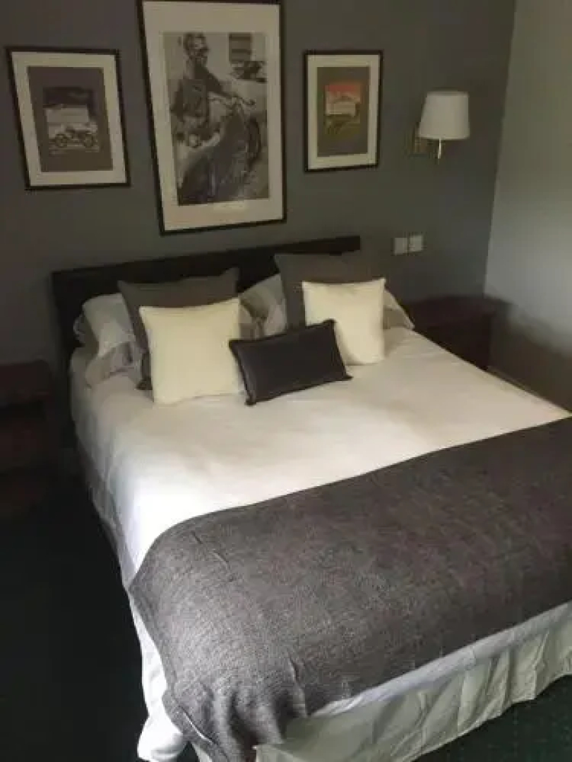 Carswell Country Club B&B