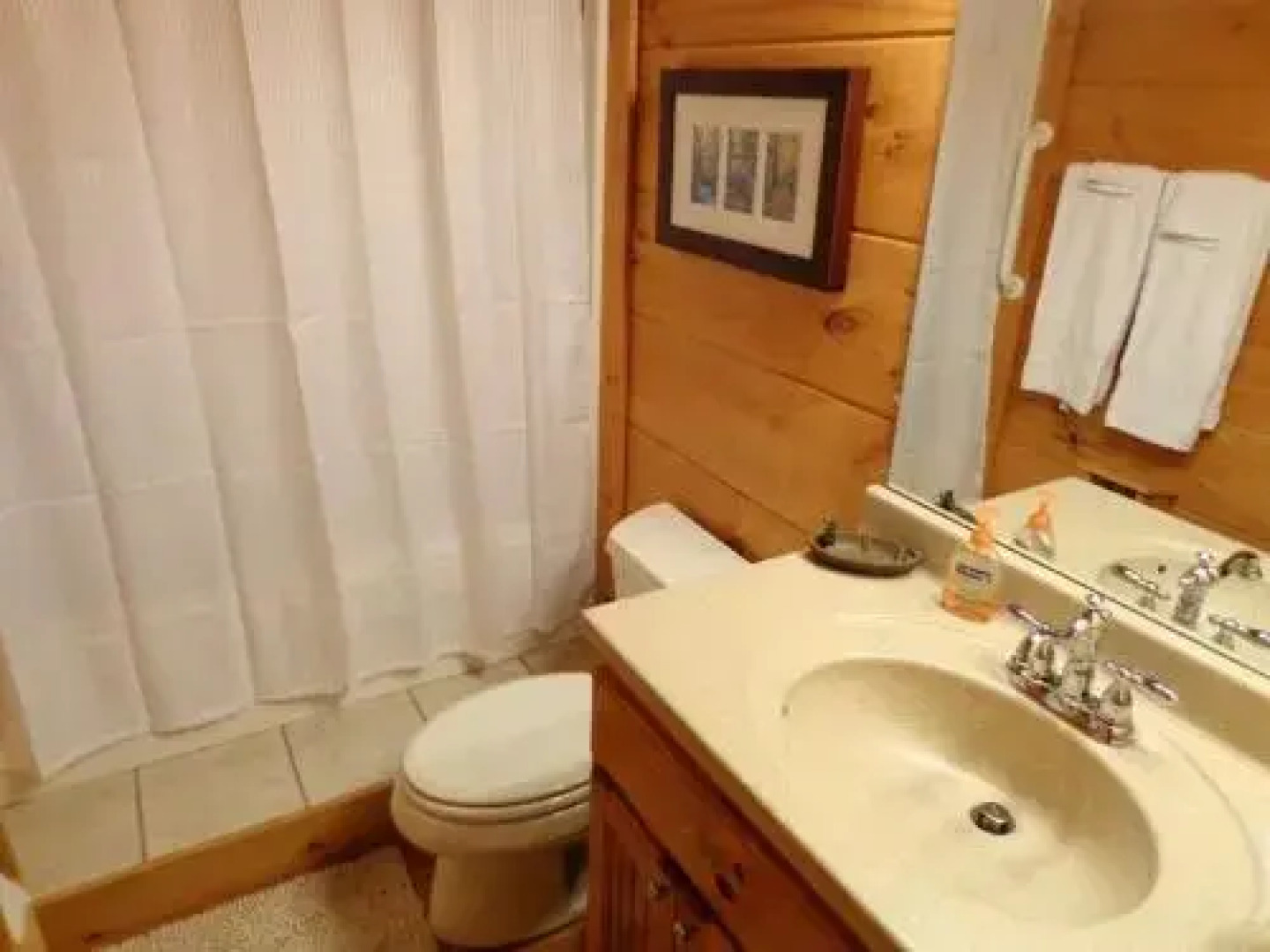 Laurel Haven - 2 Br home by RedAwning