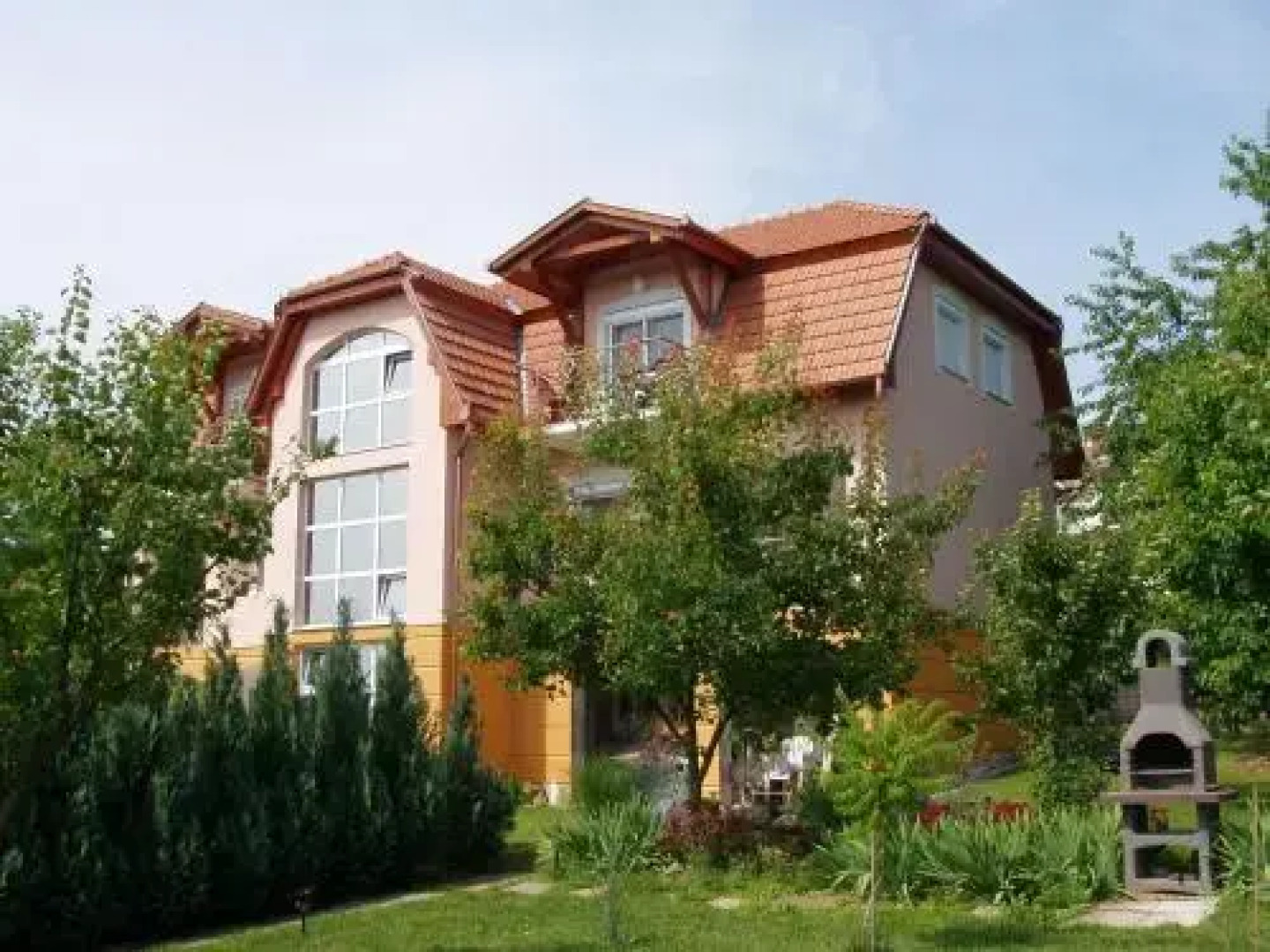 Katalin Apartmanház