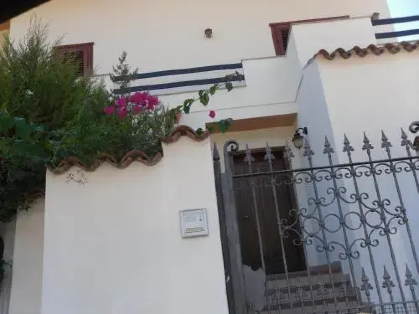 La ginestra Chia B&B