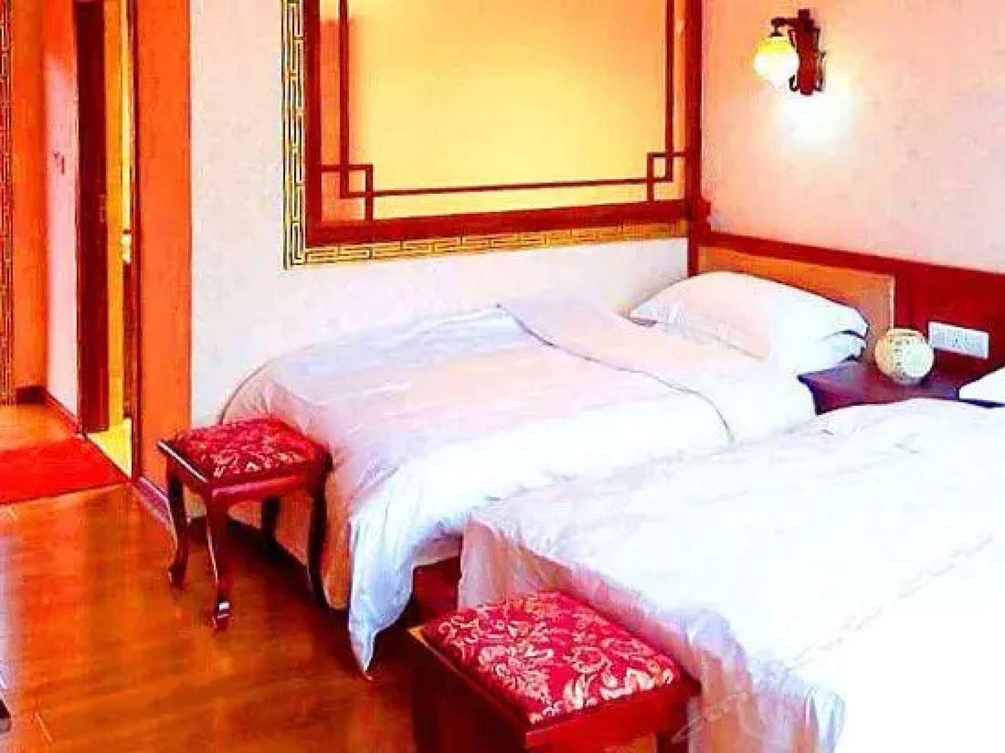 Shangri-La Gu Yue Boutique Guesthouse