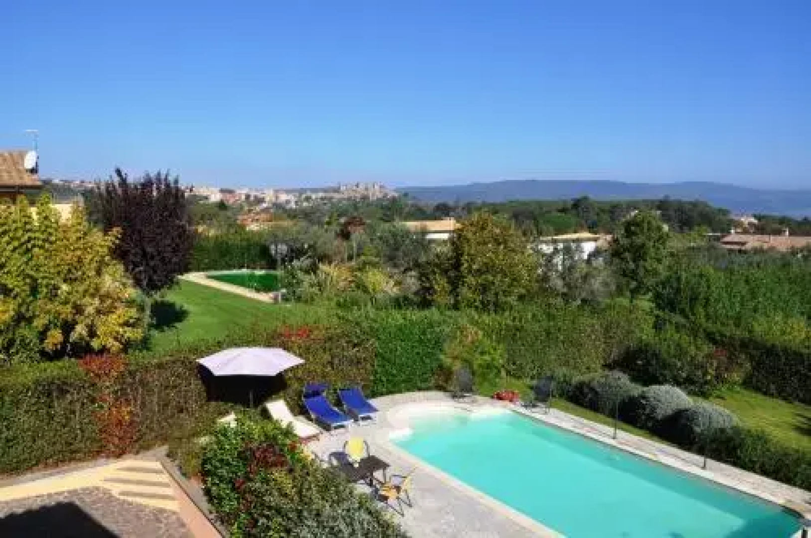 Bracciano Holiday