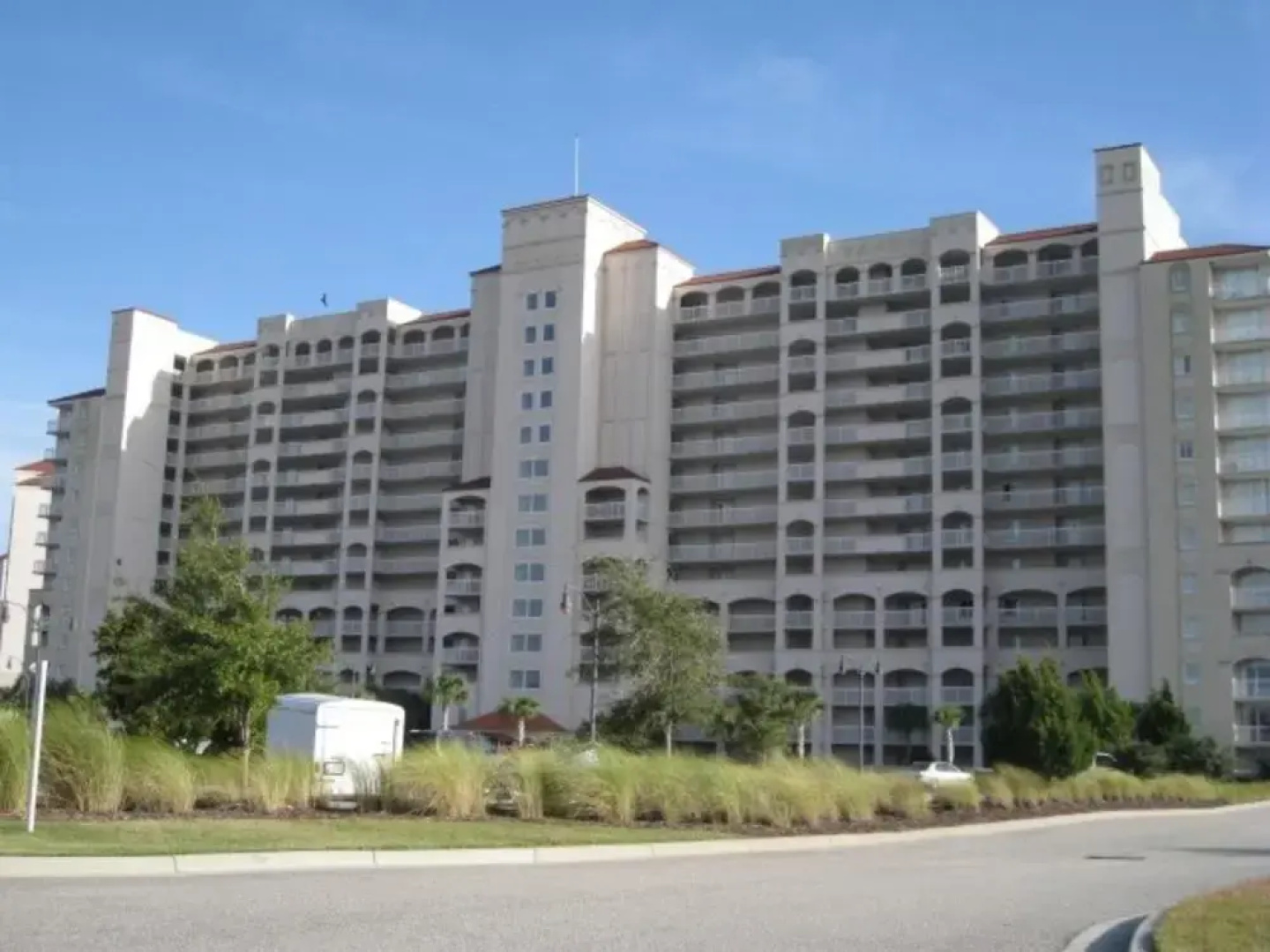Yacht Club Villas Unit 703 - 3 Br Condo