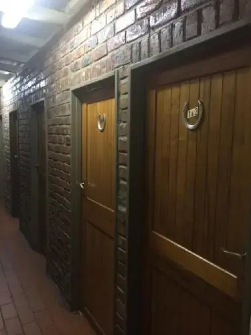 Stables BB