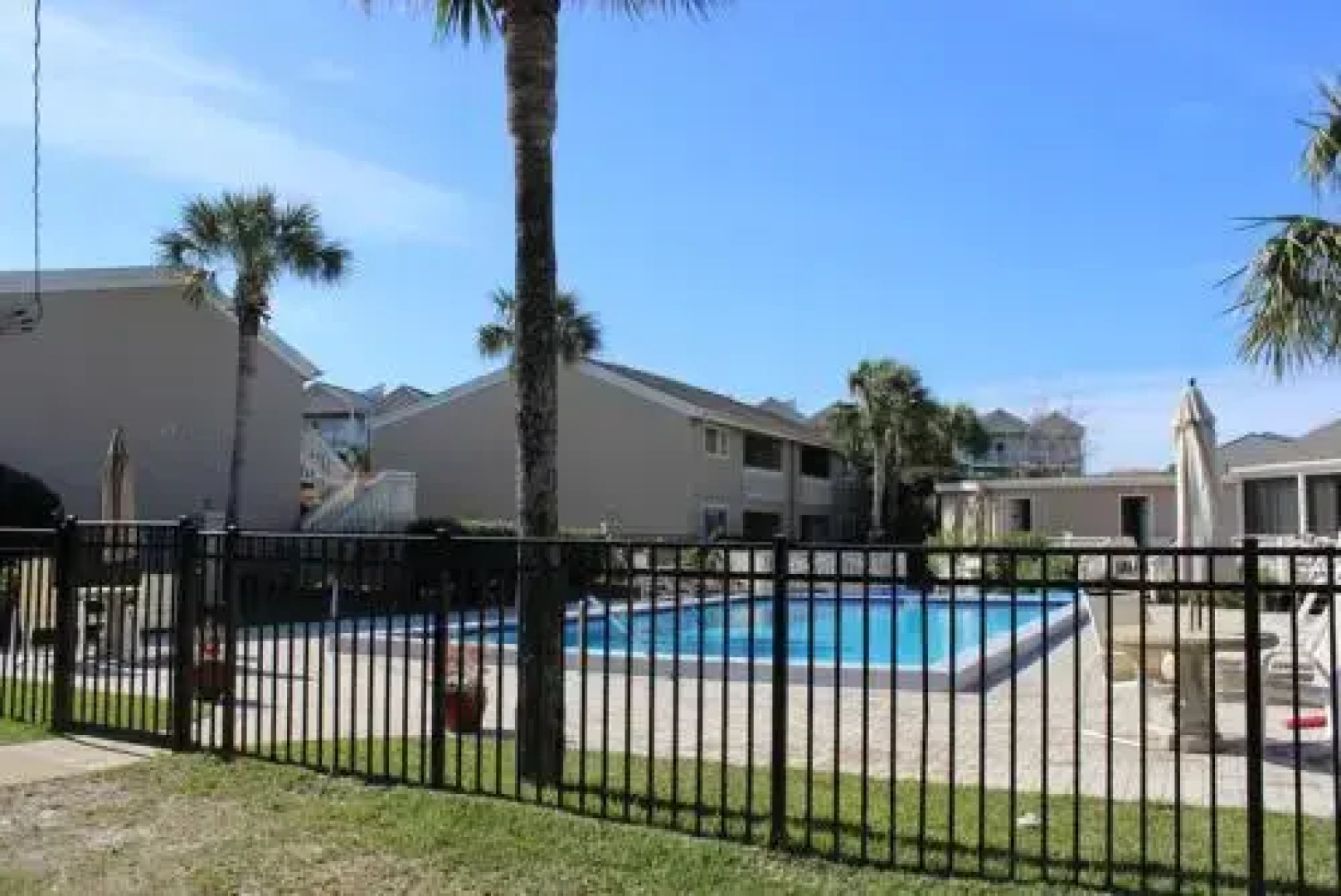 Chateau La Mer 1C Destin