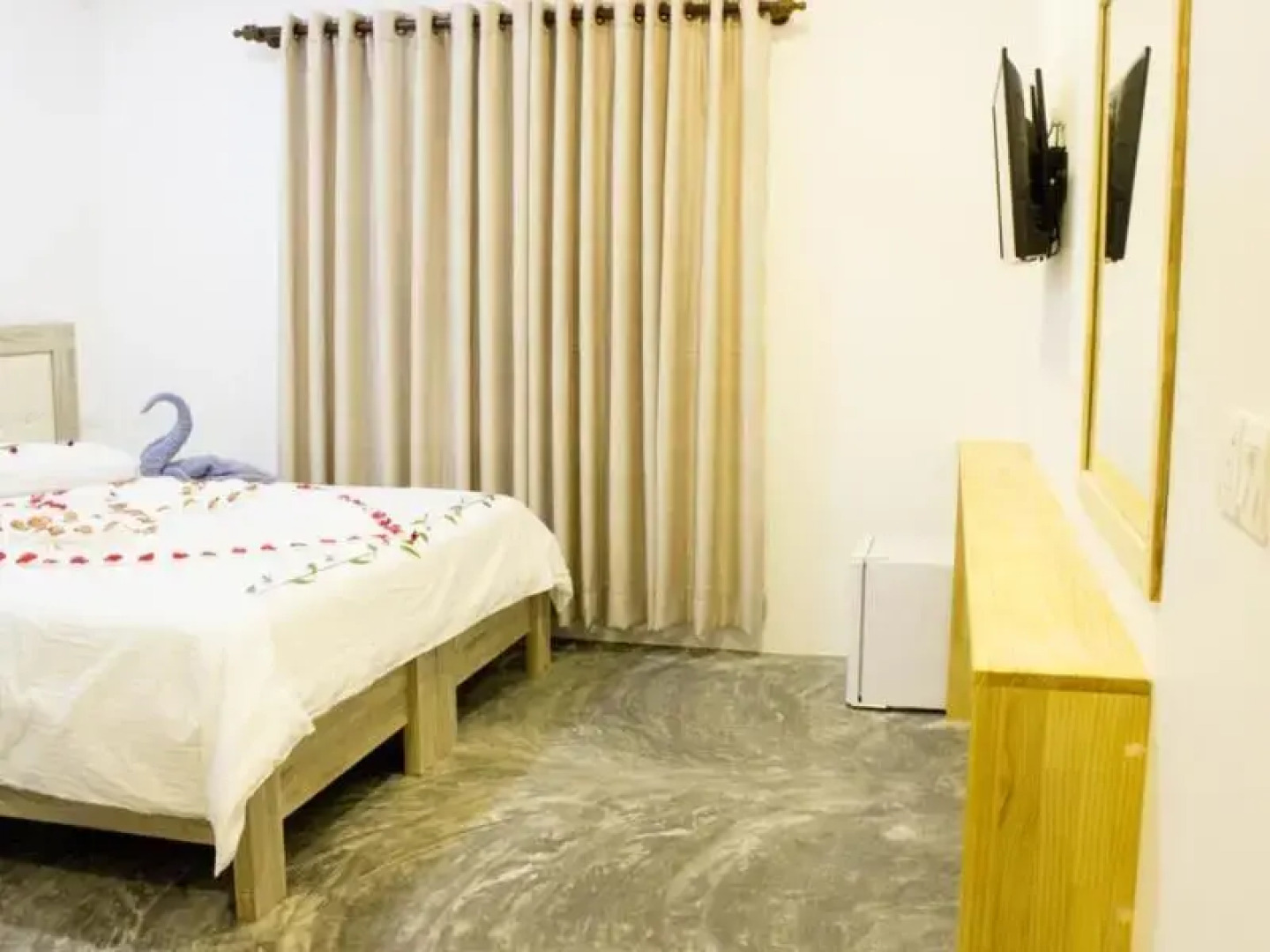 Holiday Grand Thoddoo