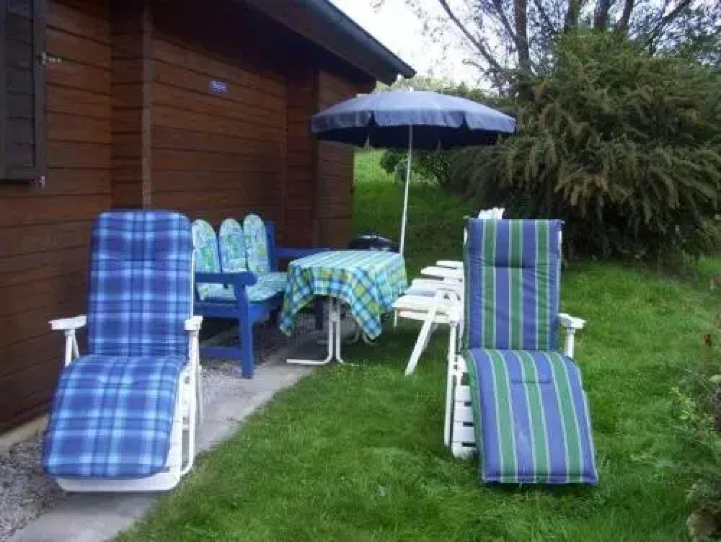 Komfortables-Ferienblockhaus-Nr-27-56-qm-bis-4-Personen-Viechtach-Jaegerpark