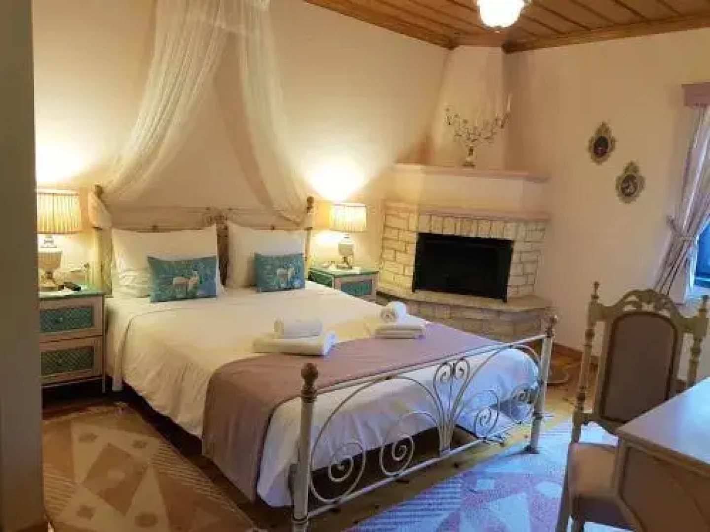 Beloi Hotel