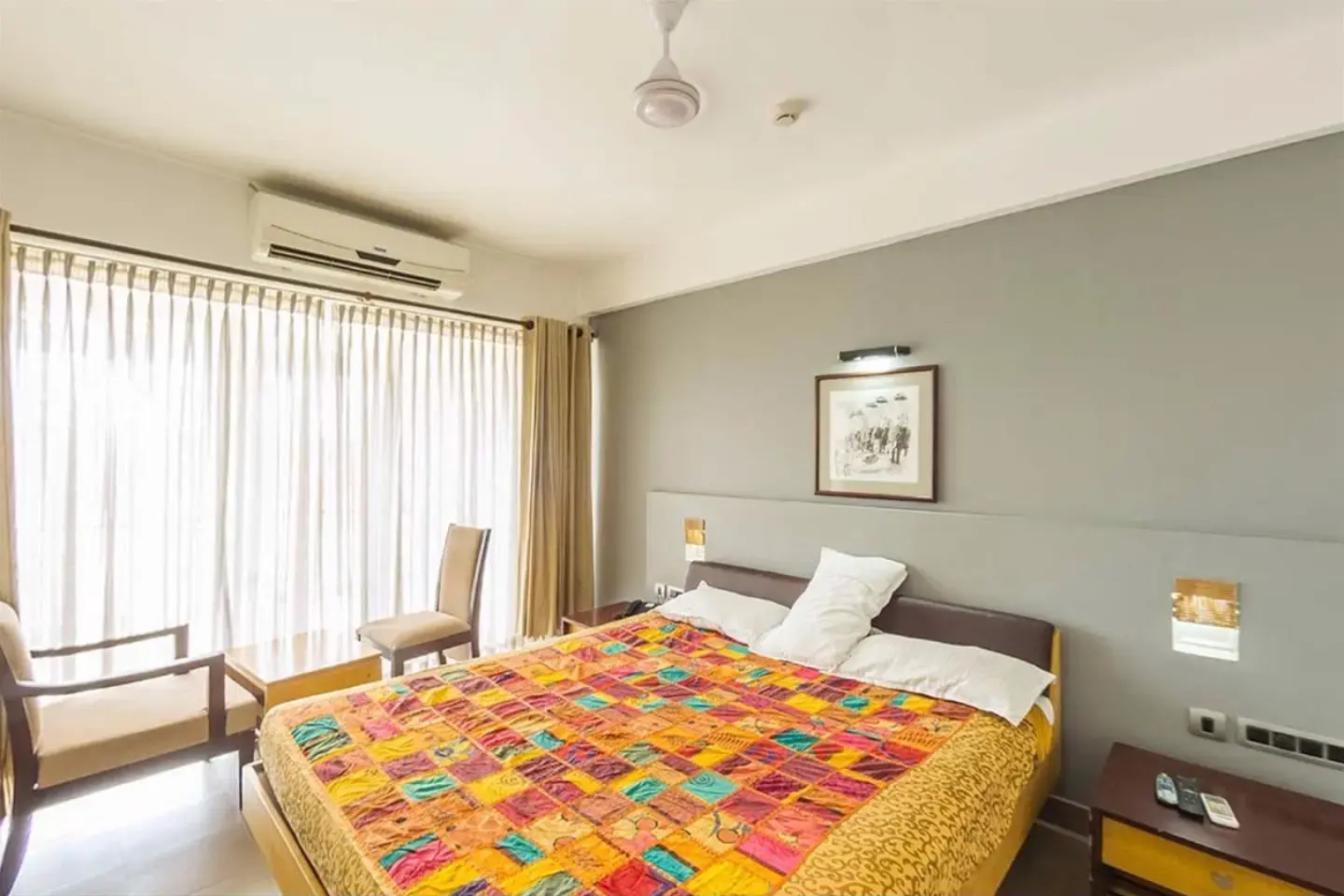 Mayura Inn Hotel