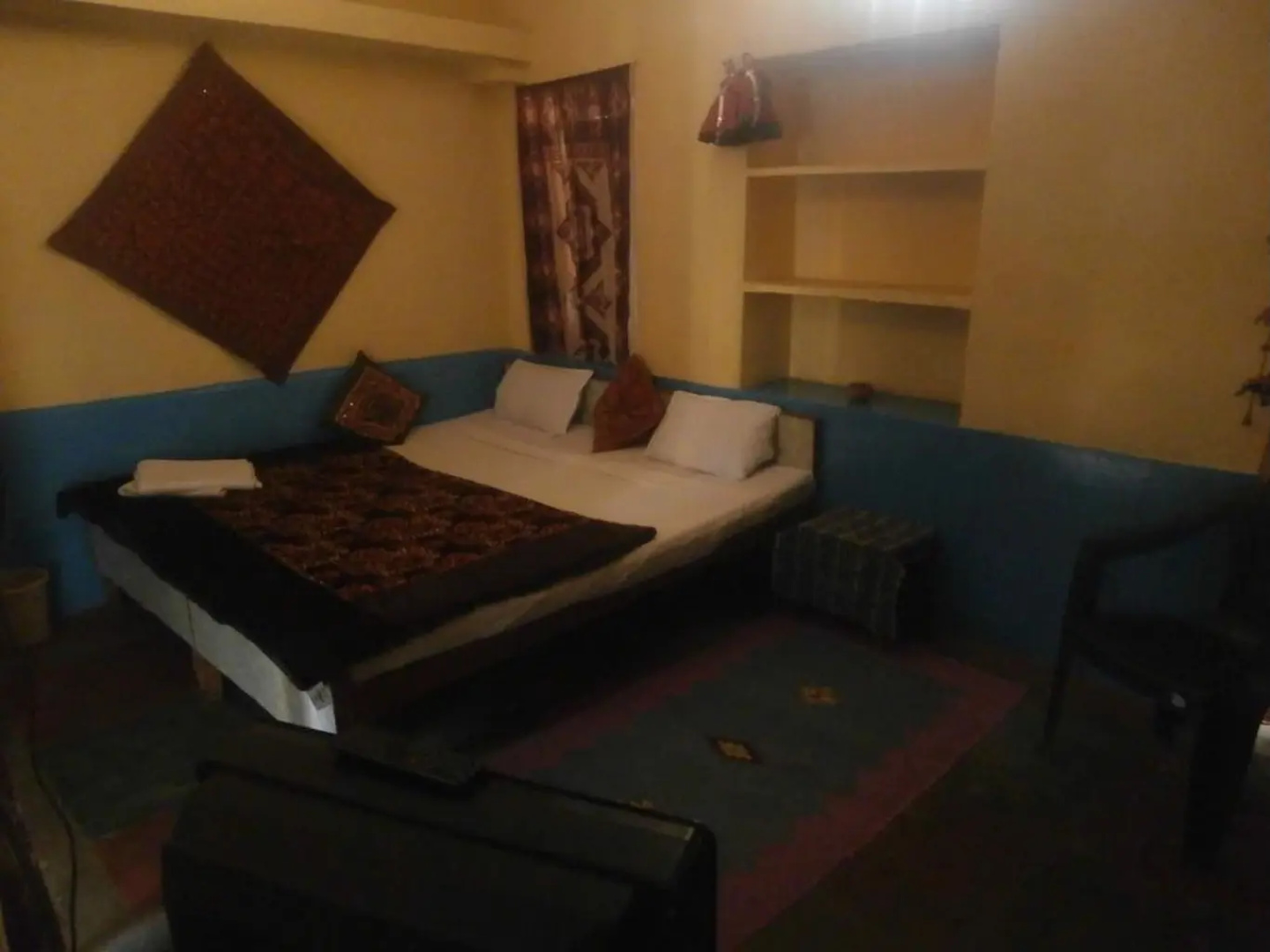 Nomads Guest House