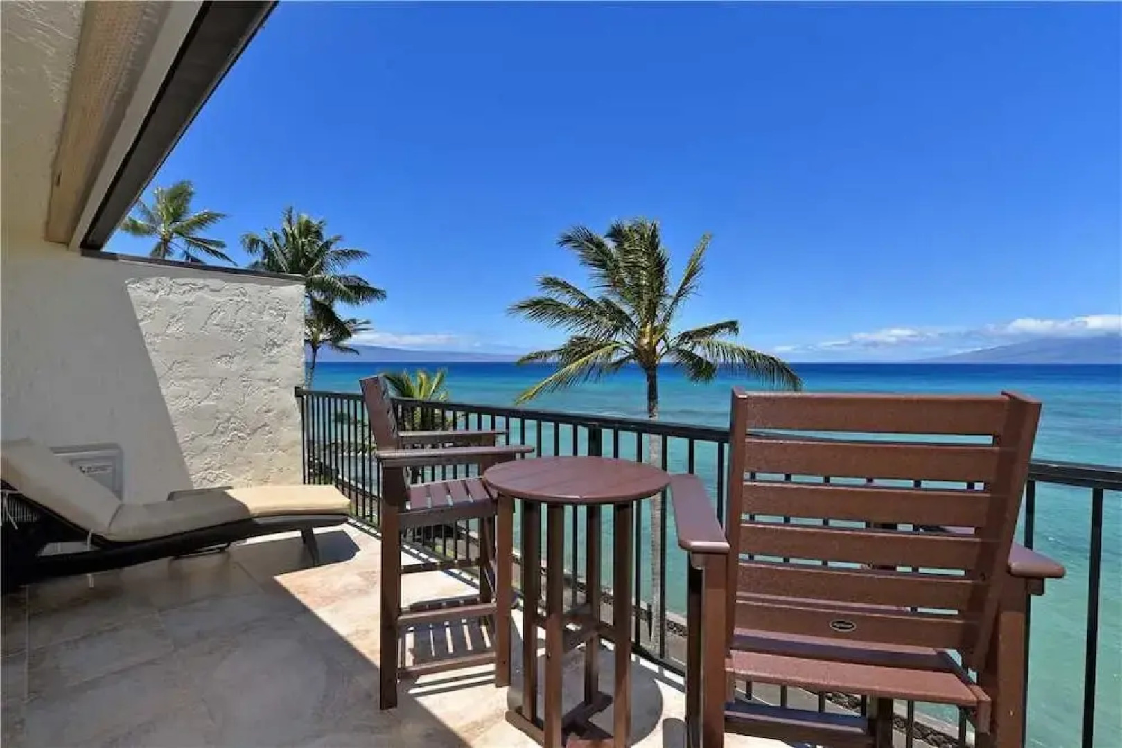 Lokelani #A205 - 2 Br condo by RedAwning