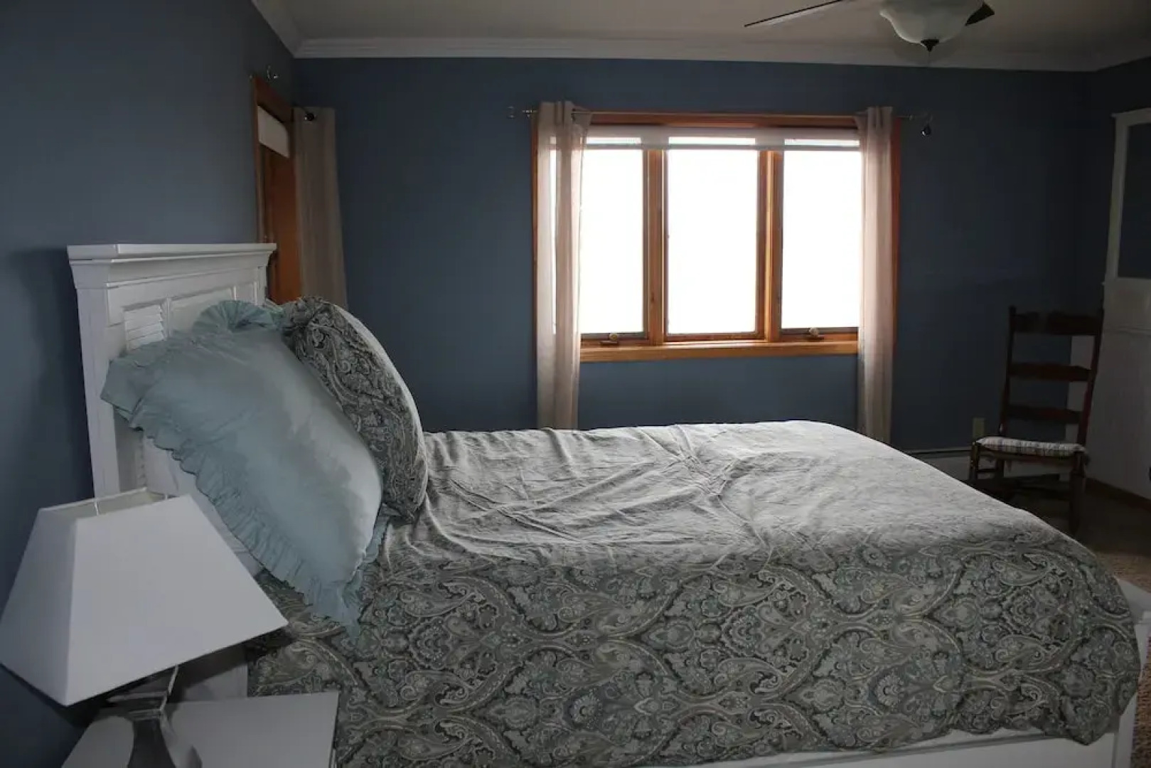 Off the Hook Bed and Breakfast