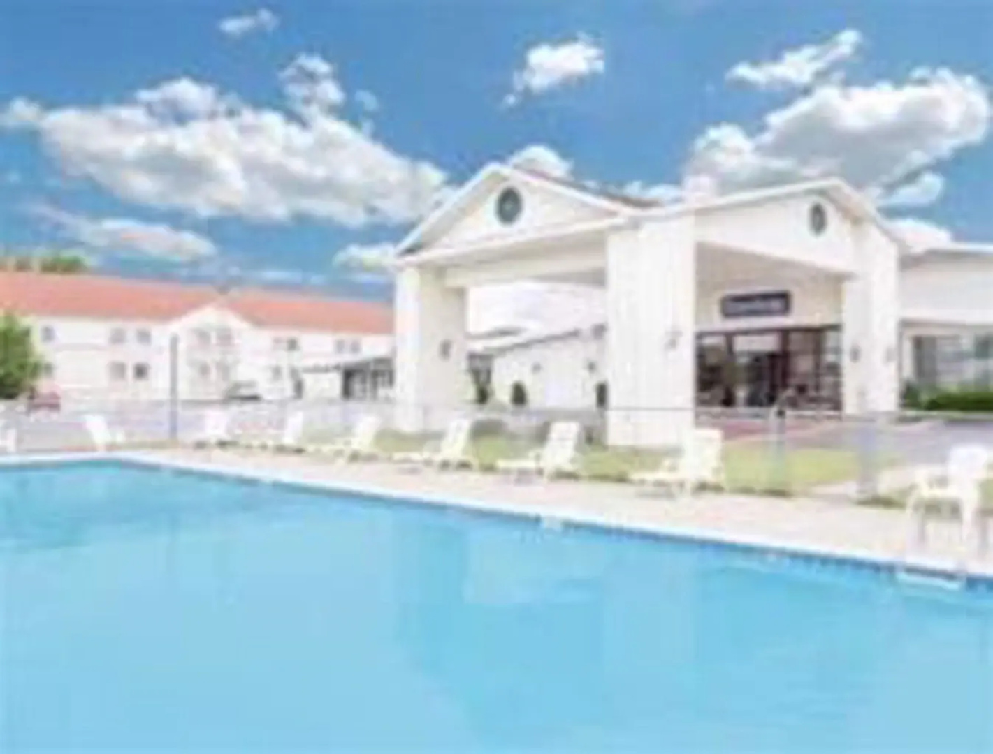 莱瑟姆旅客之家套房(Travelodge Inn and Suites Latham)