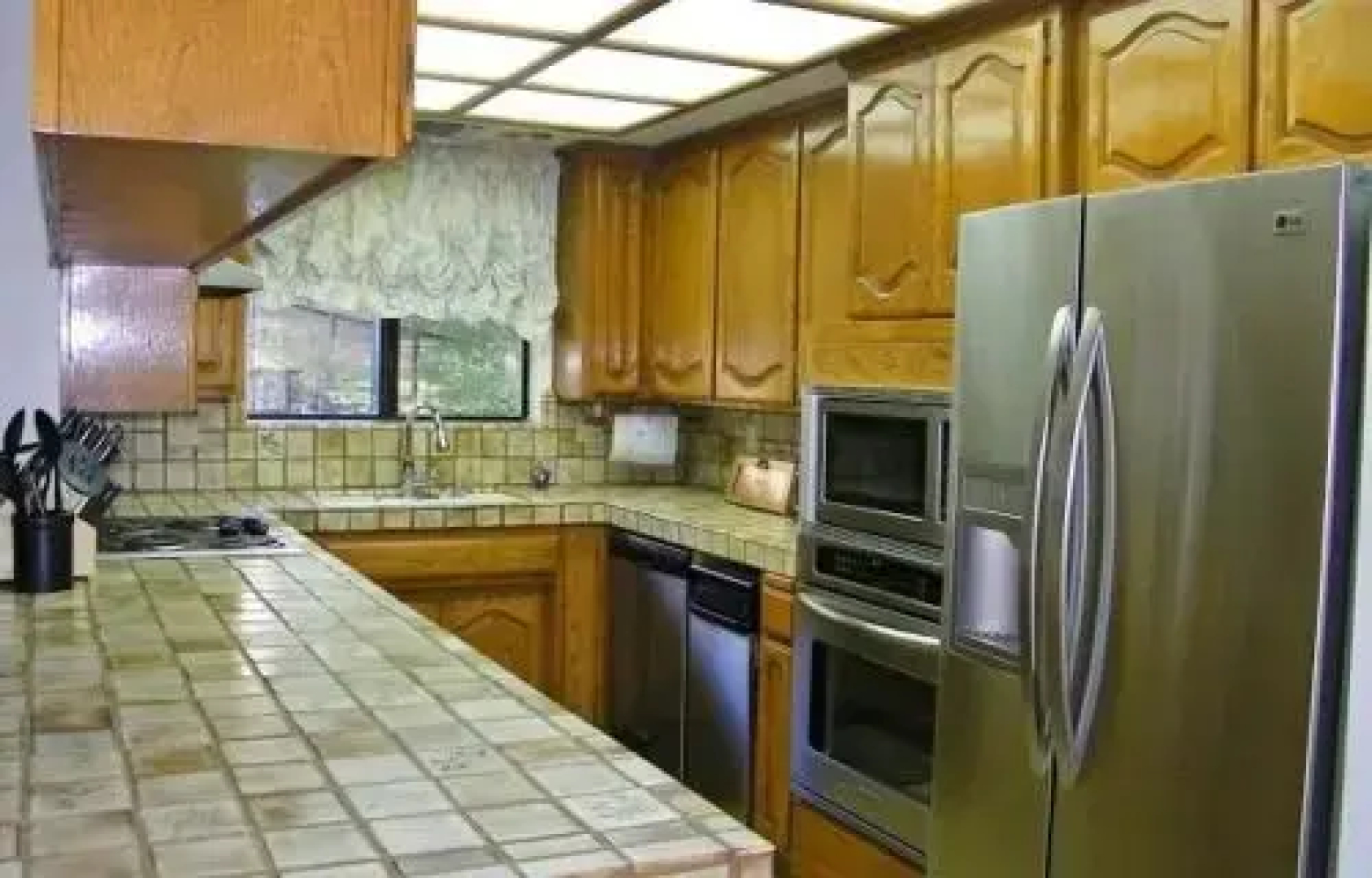 Lake Escape at Lake Nacimiento in Paso Robles Wine Country