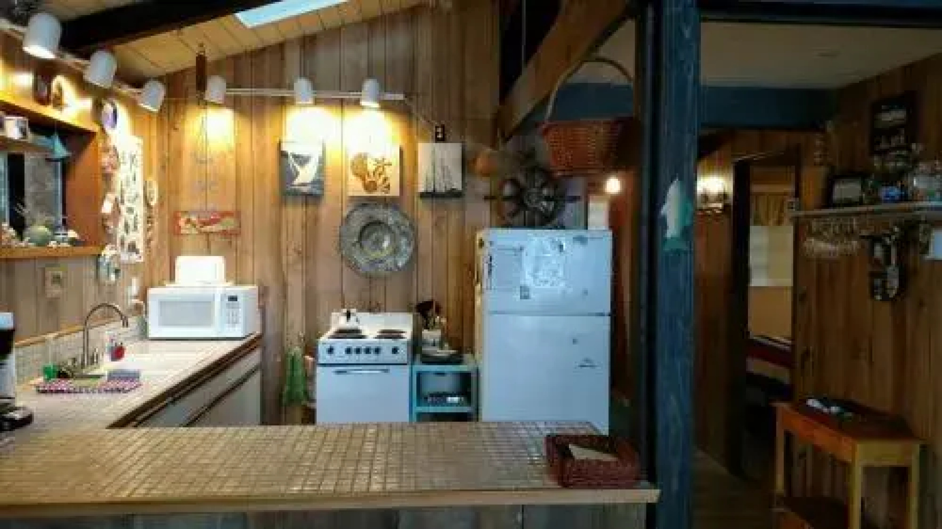 4 B s Coastal Cabin