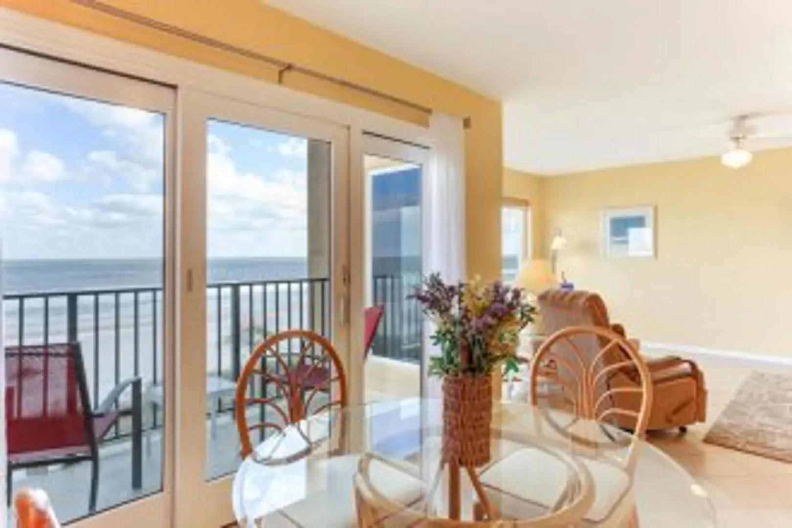 Brilliantly Decorated Condo for Your Perfect Beach Escape by RedAwning