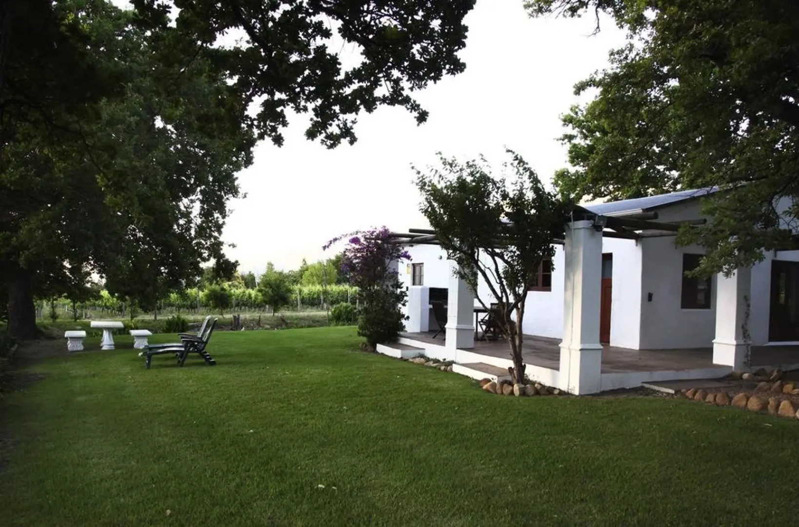 Bo La Motte Farm Cottages