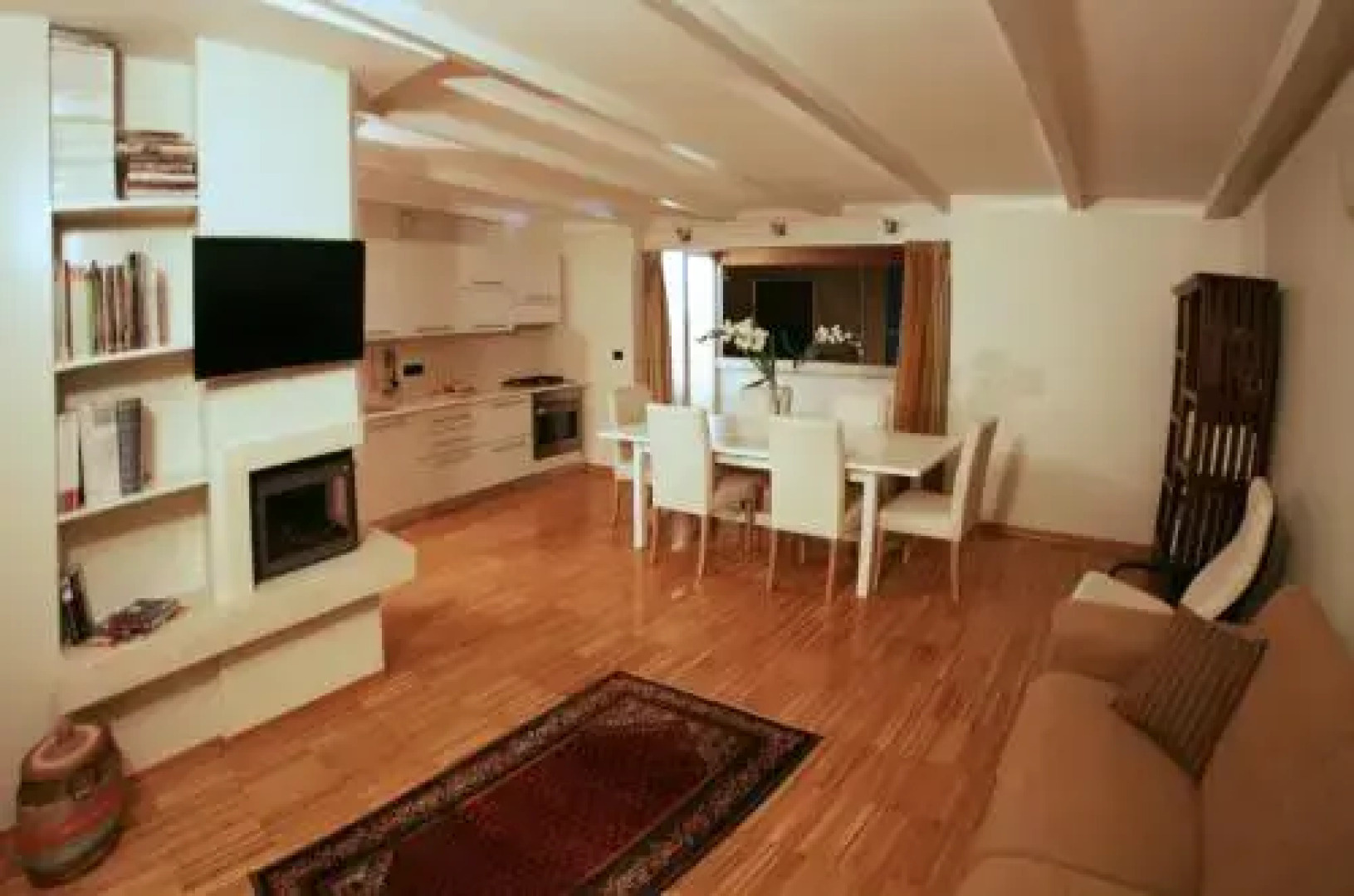 Lattico - Guest House