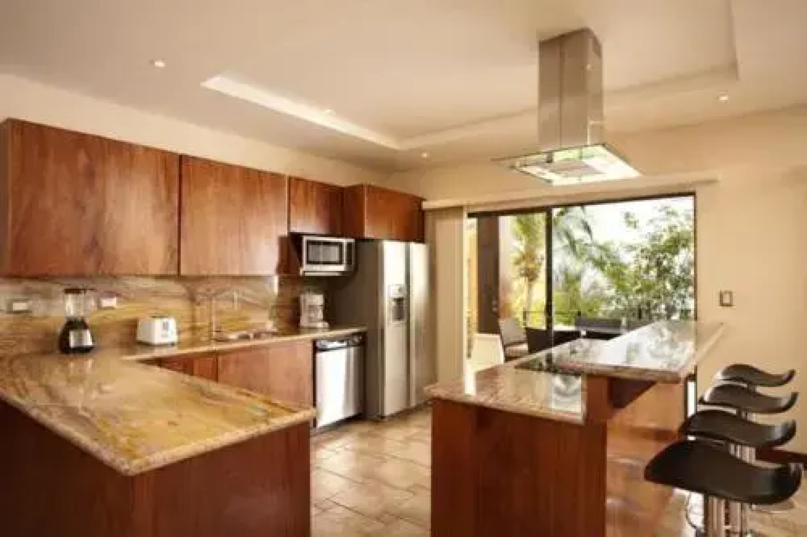 3-bedroom villa with pool - party deck and sweeping ocean views