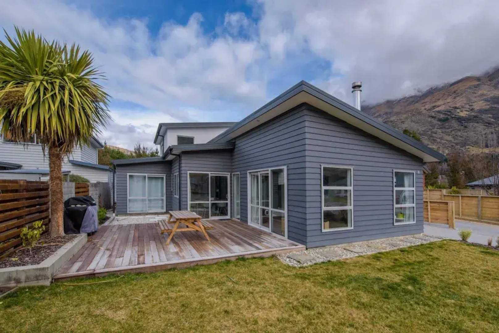 Home Comforts in Arthurs Point