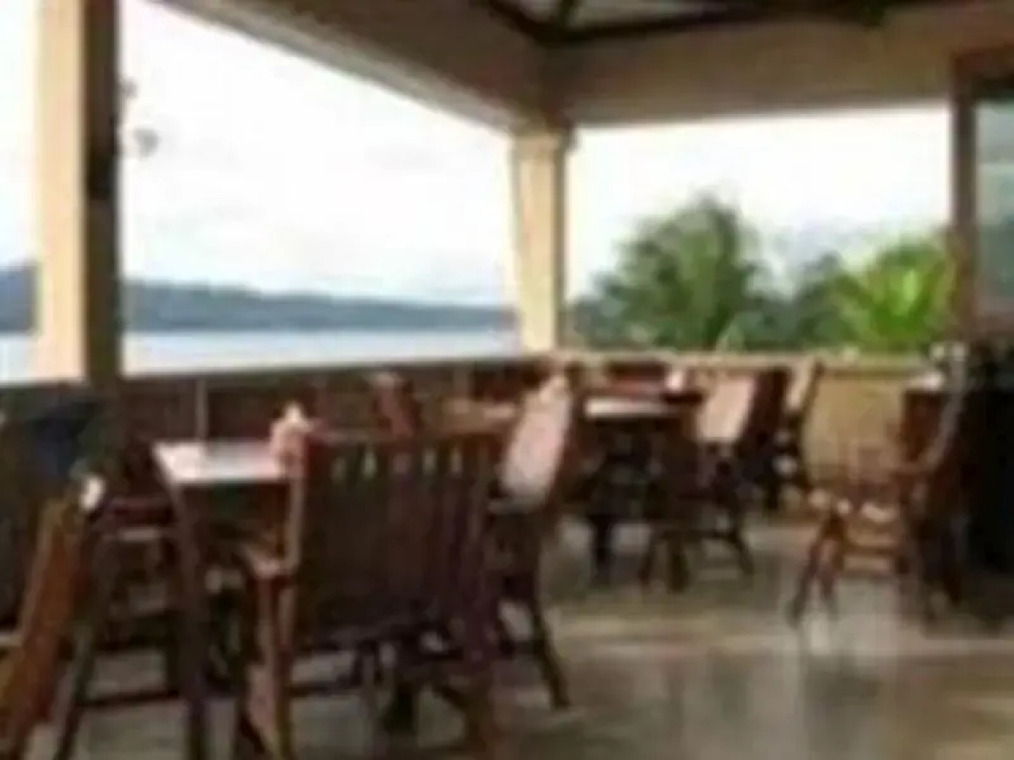 RedDoorz Plus @ Tirta Kencana Hotel