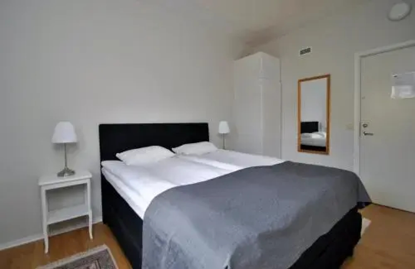 Lenas Bed & Breakfast