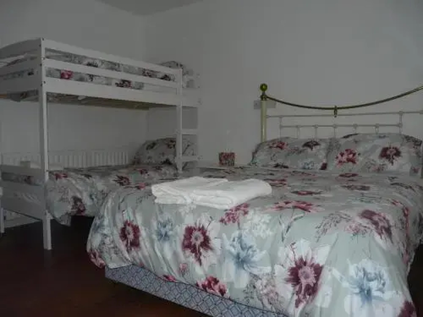 The Country Roads Inn