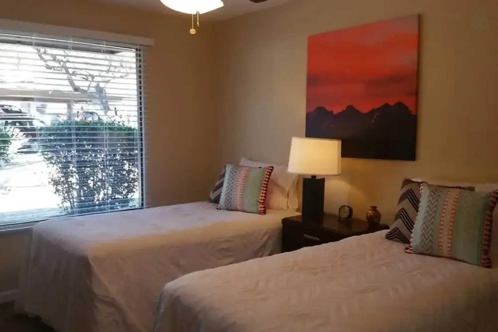 The Greens and Ventana Canyon 3115E