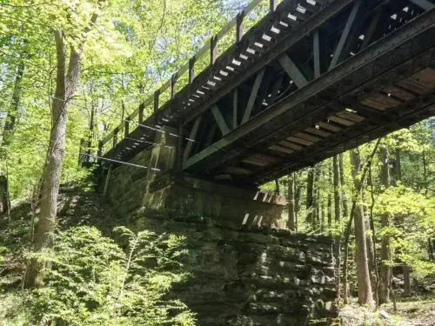 Tentrr- Hucklebuck Railway Camp