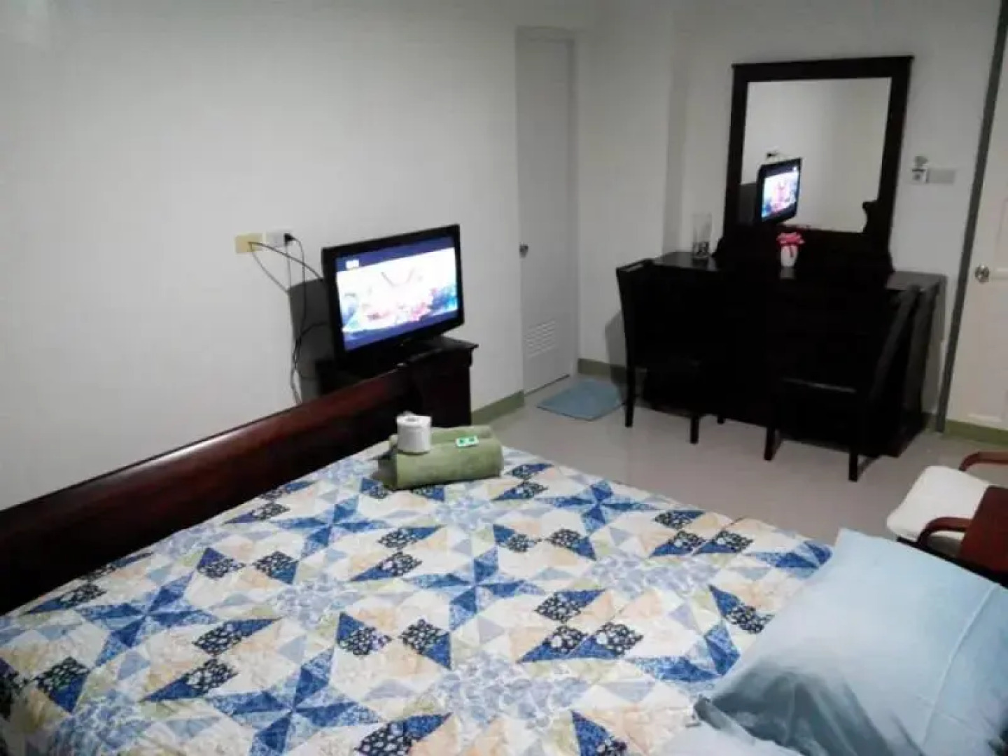 Raquels Pensionne House