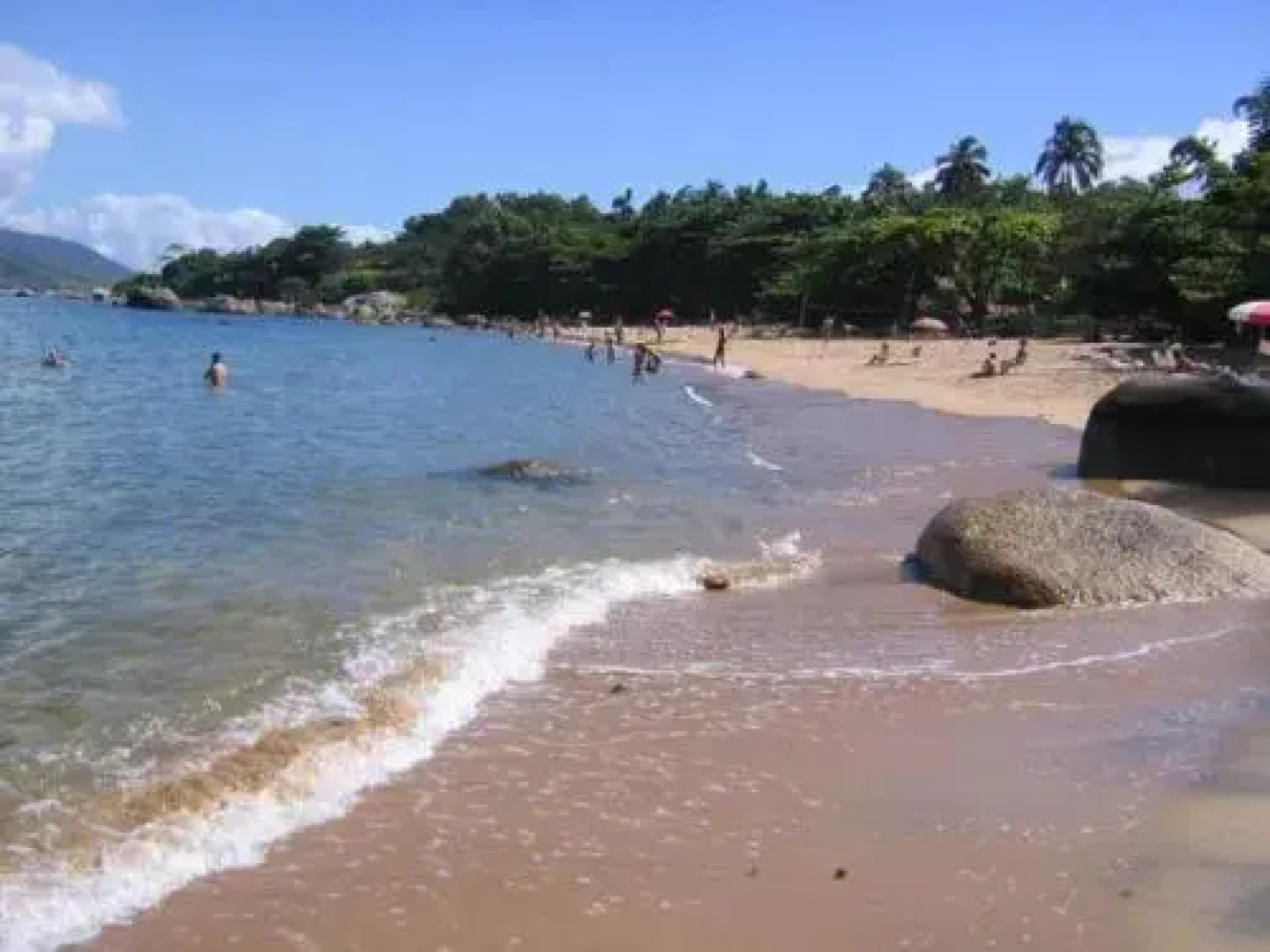 Casa e Chalé na Praia do Julião