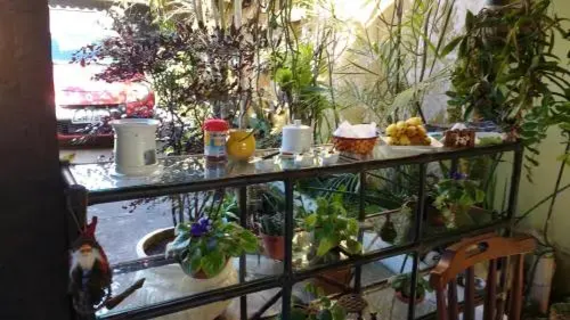 Suíte no jardim - Praia dos Anjos