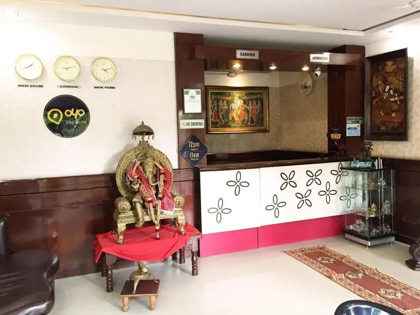 OYO Premium Bhakti Vedanta Marg