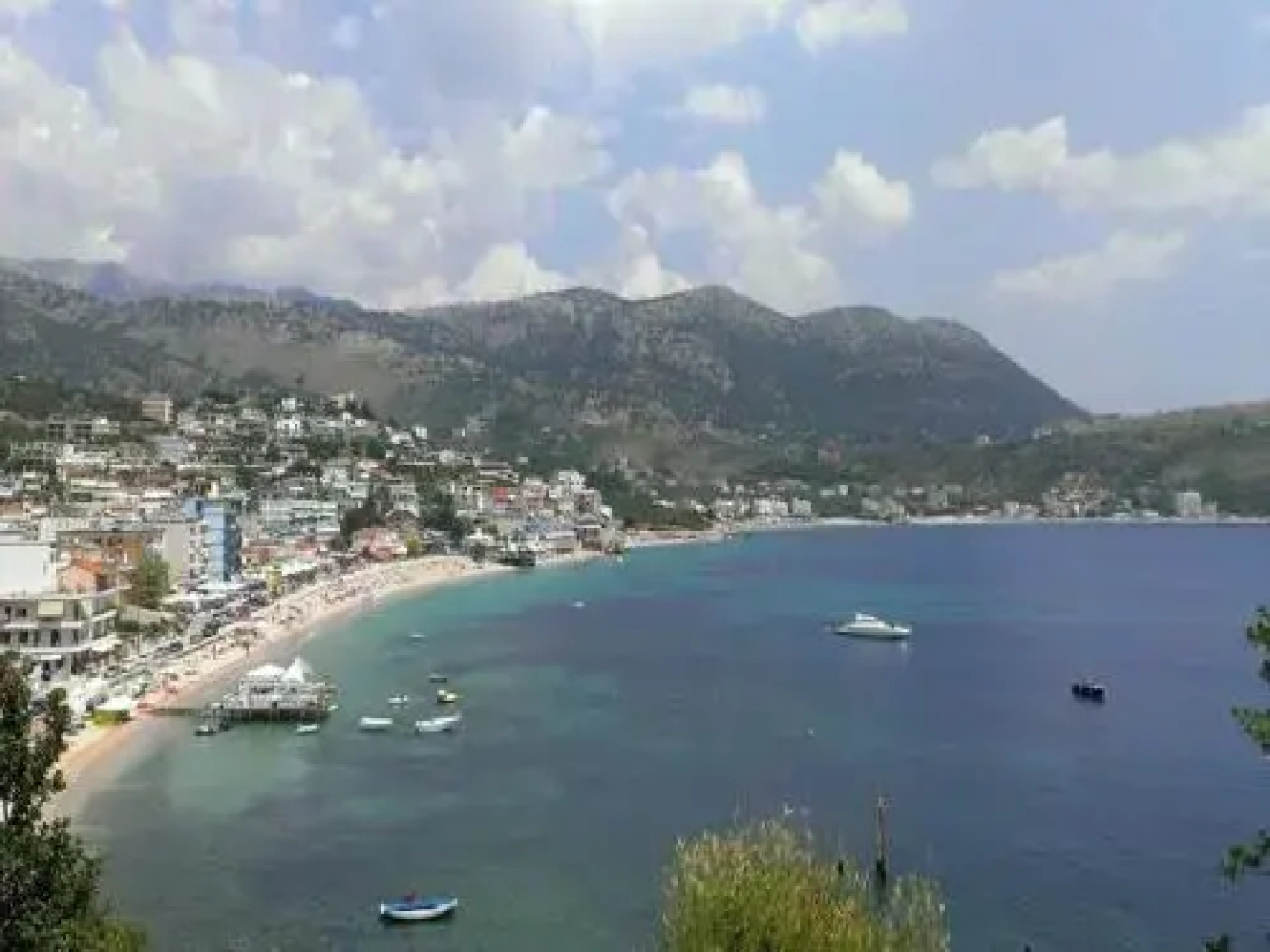 Hotel Veizi