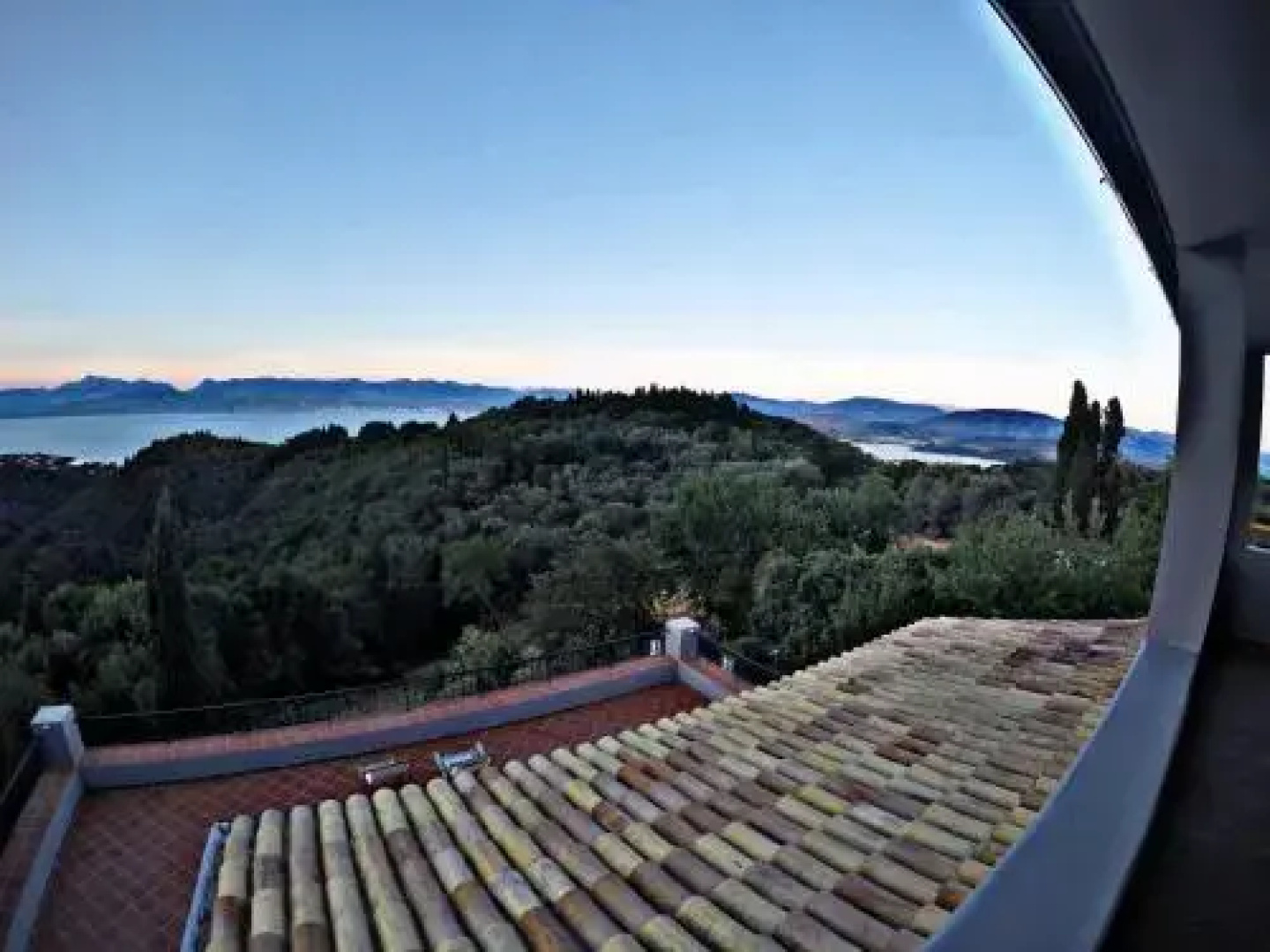 Bella Vista