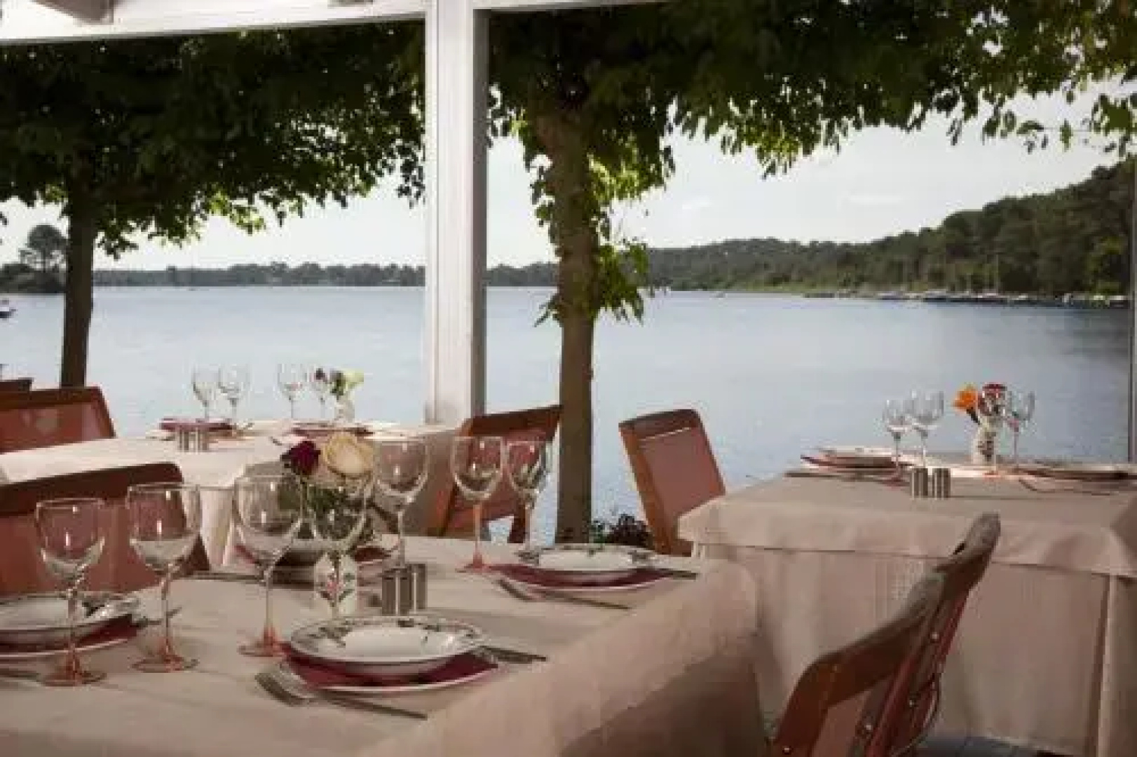 Villa Casa-Blanca Bord de Lac