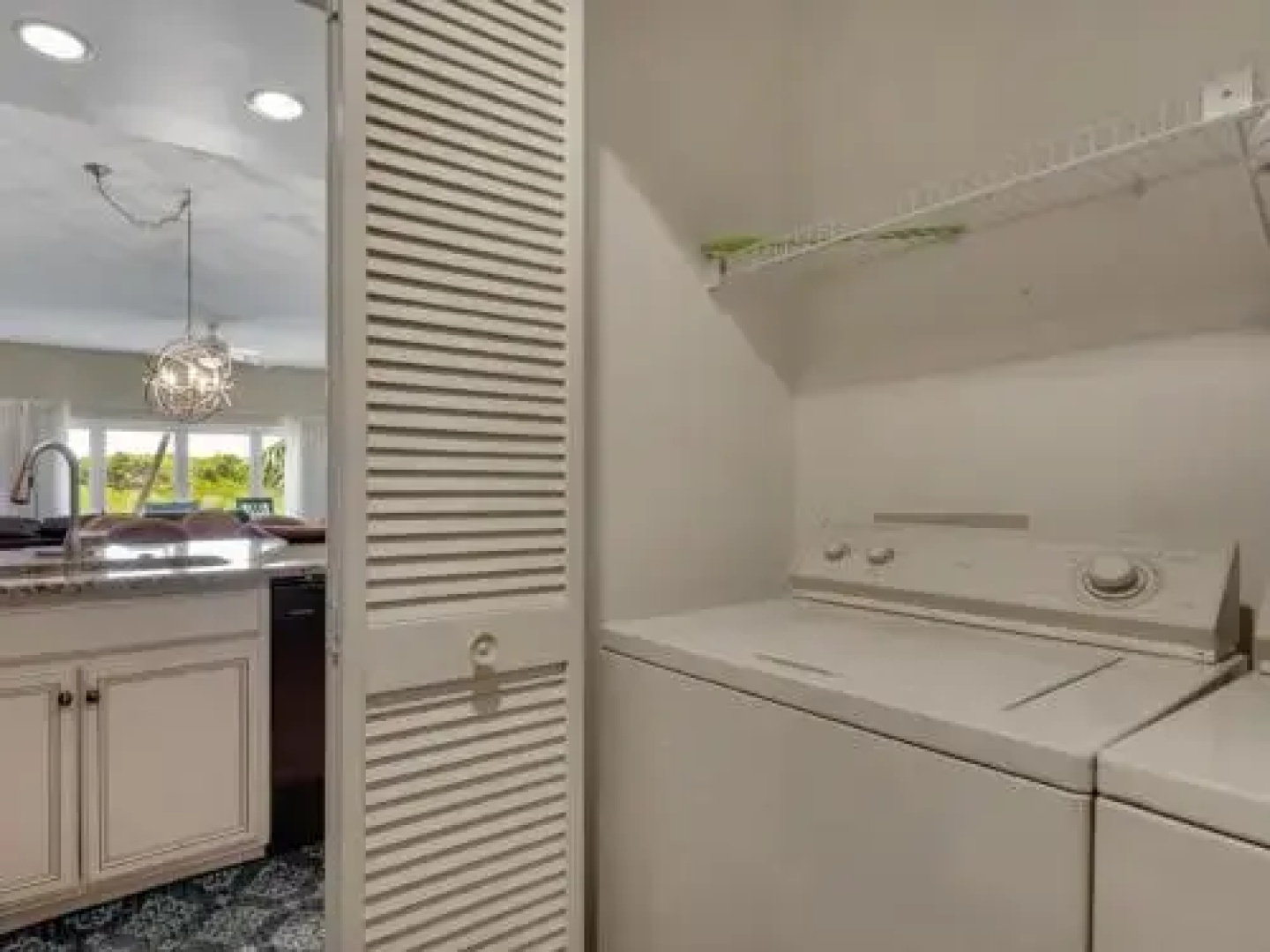 Tops'l Beach Manor 0113
