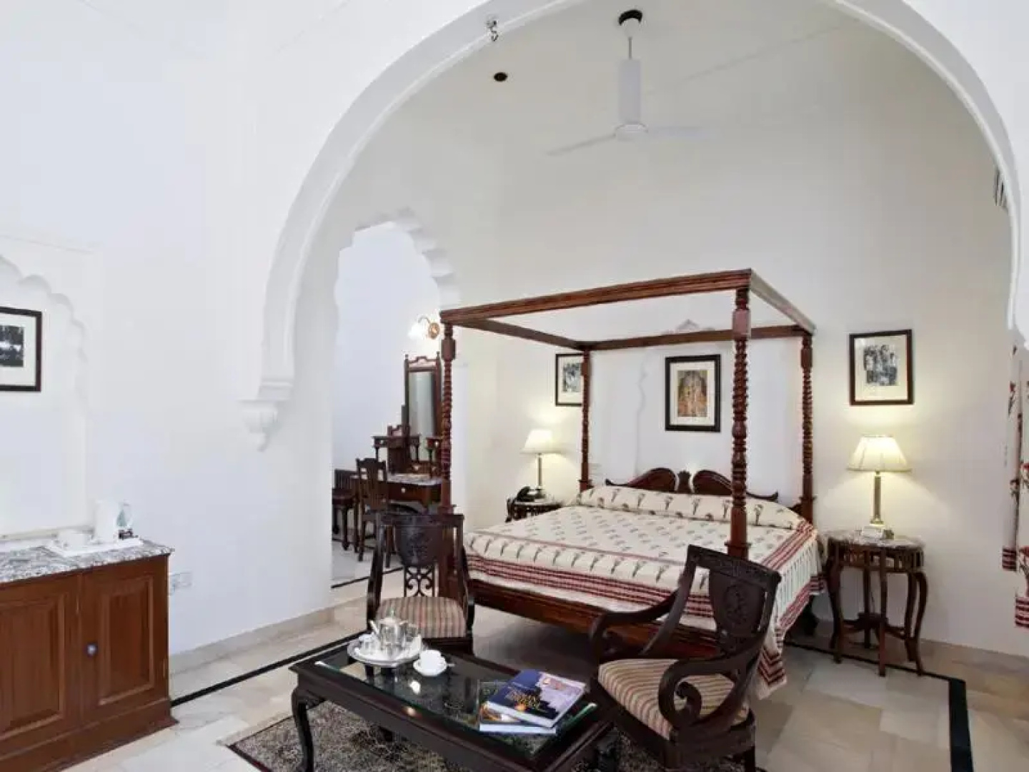 Laxmi Niwas Palace