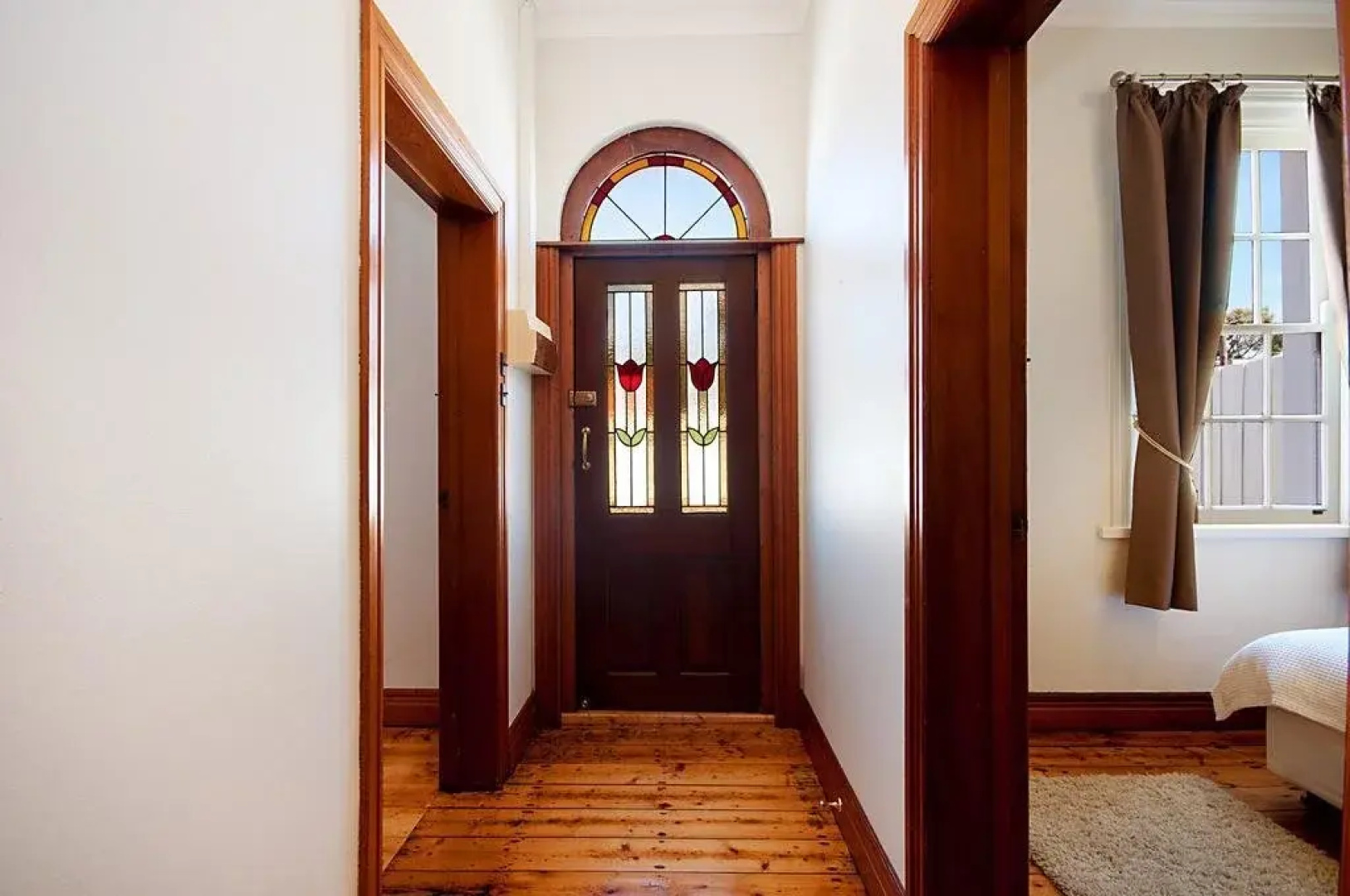 Historic Central Cottage In Warrnambool