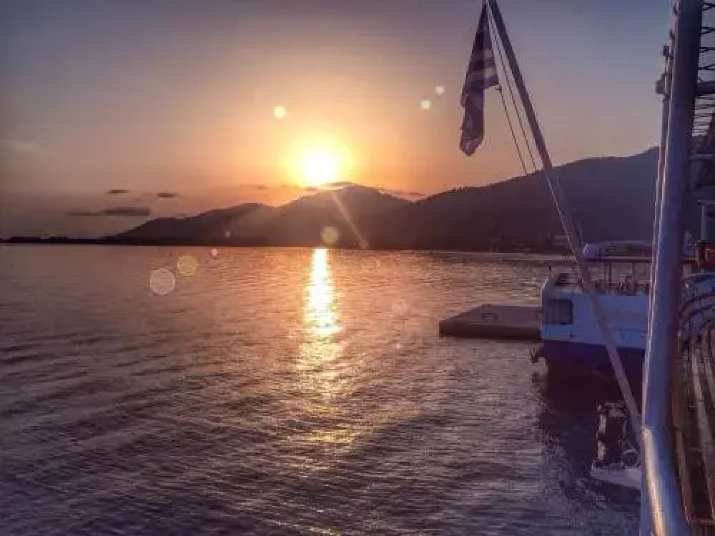 Socrates Plaza Hotel