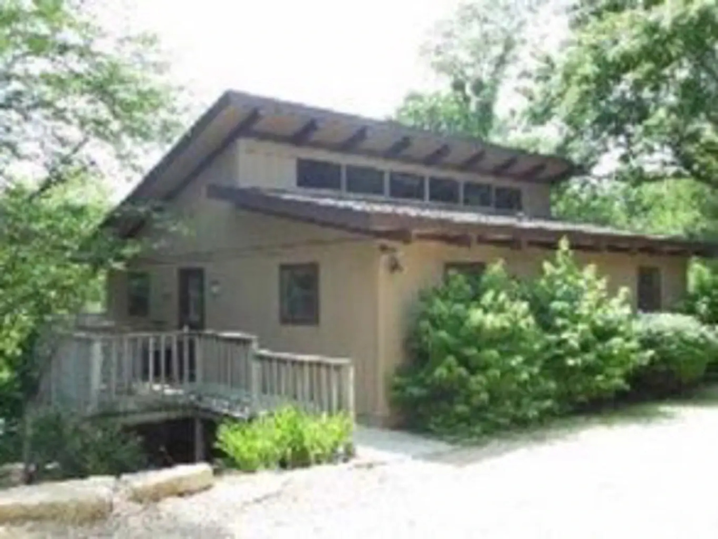 Bluffwood House