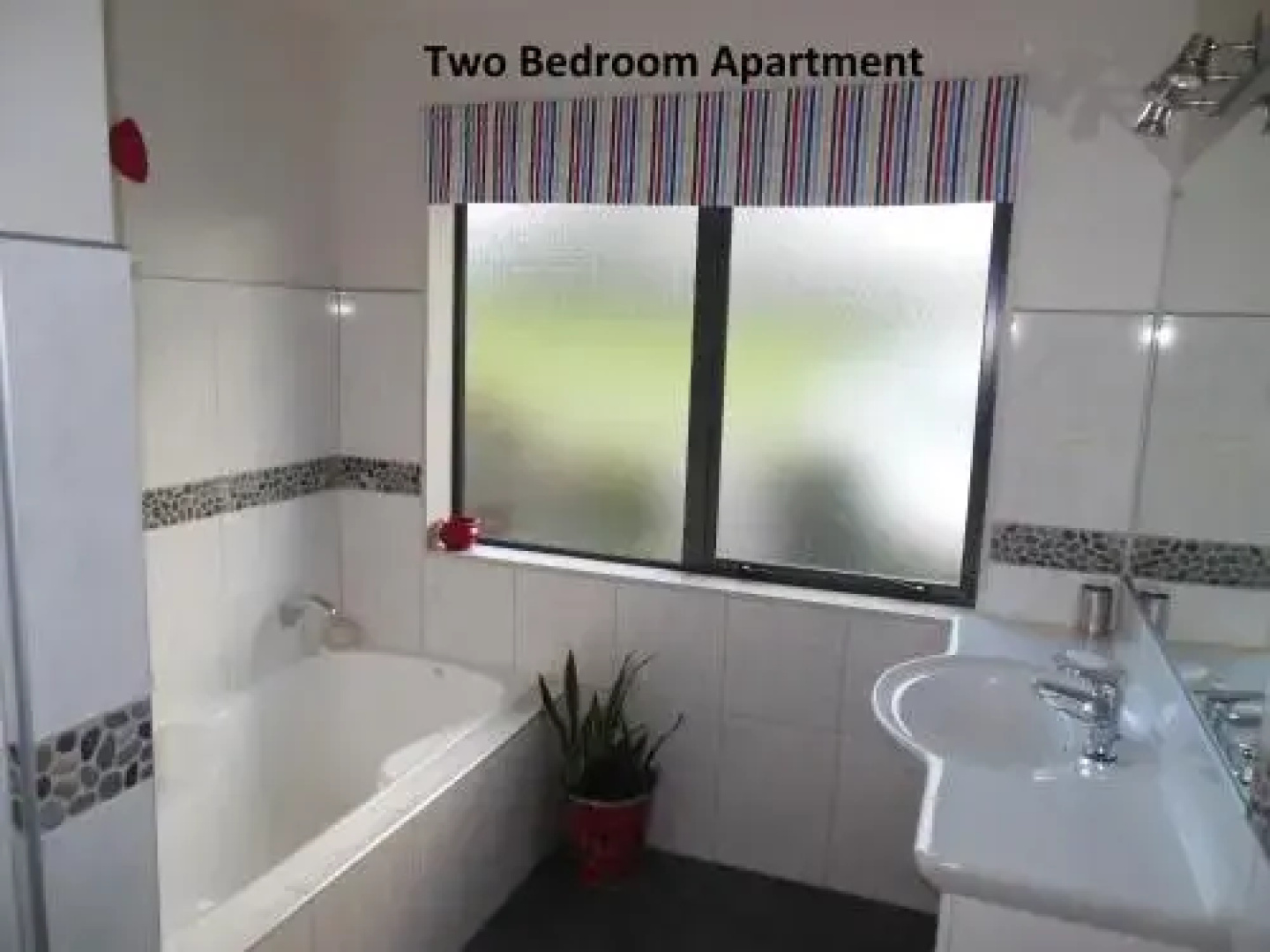 Silverdale Garden Stay