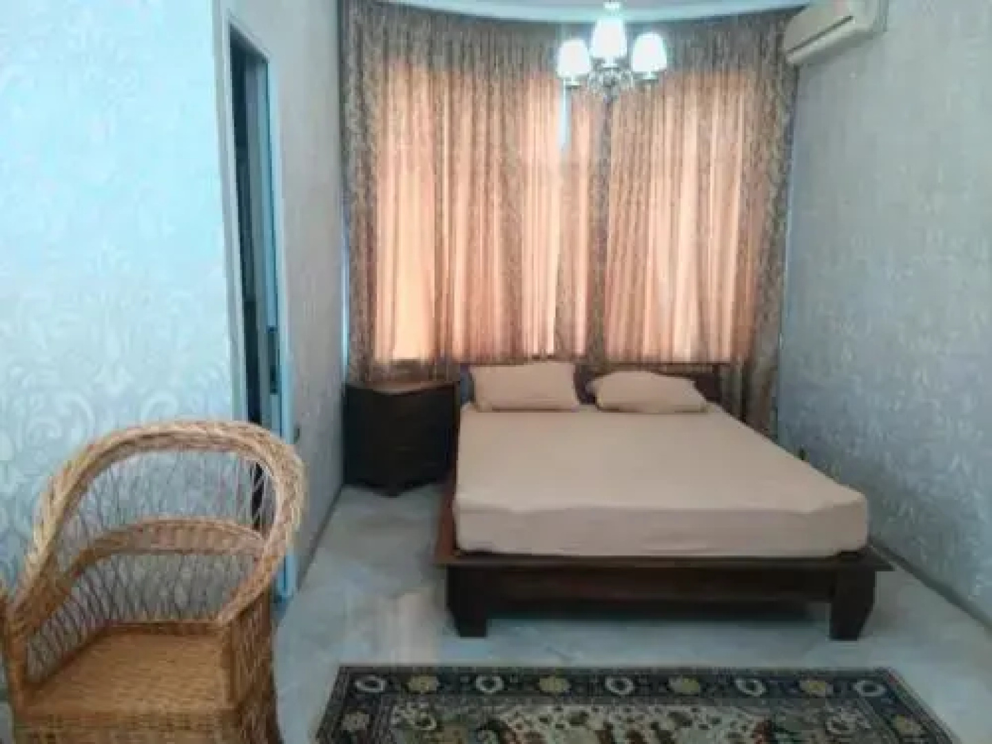 Mini-Dacha